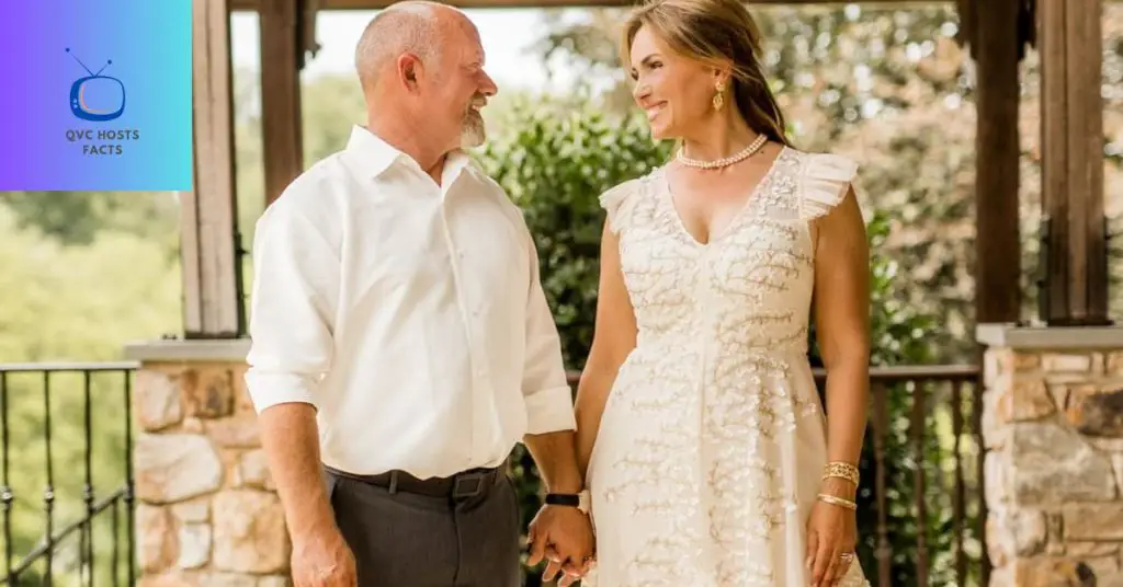 Lisa Robertson Engaged & Married To Jeffrey Lawrence